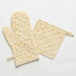 Tapestry Marigold Oven Mitt Set