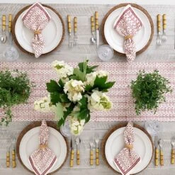 India Hicks Home Palm Avenue Blush Table Runner 6 India Hicks Home Palm Avenue Blush Table Runner -Household Items Series 0015 IndiaHicks PalmAvenueBlushNapkins TableRunner 0772 jpg 112687