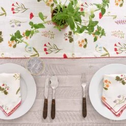 Botanical Garden Linen Table Runner -Household Items Series 4 22 0004 BotanicalGardenDSC 1267 jpg 600949