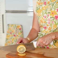 70s Flower Apron -Household Items Series 70s flower apron 2 865878