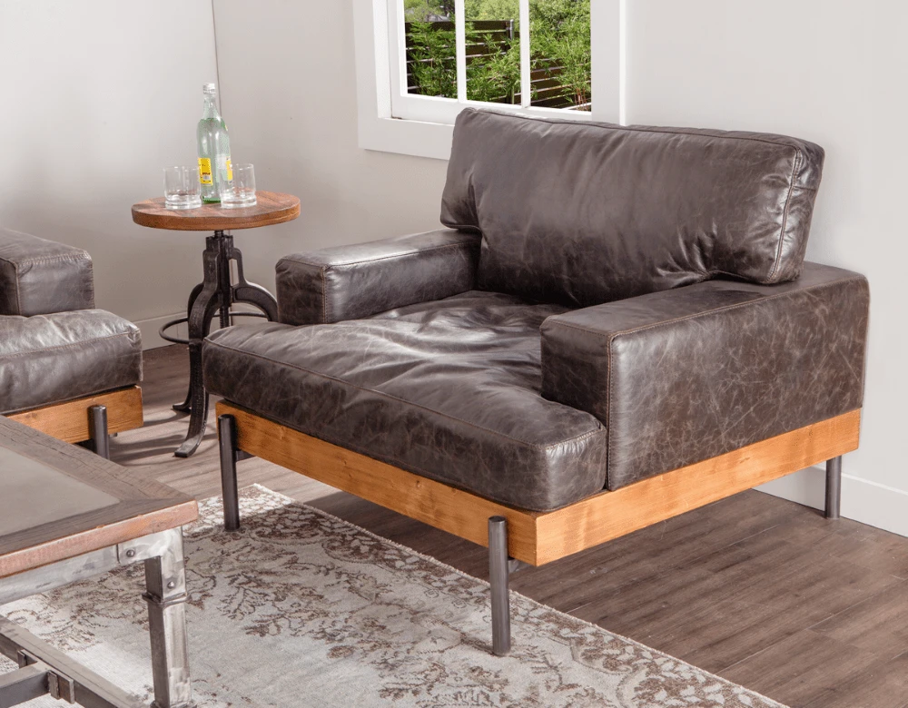 Chiavari Distressed Ebony Leather Armchair 9 Chiavari Distressed Ebony Leather Armchair - Image 7