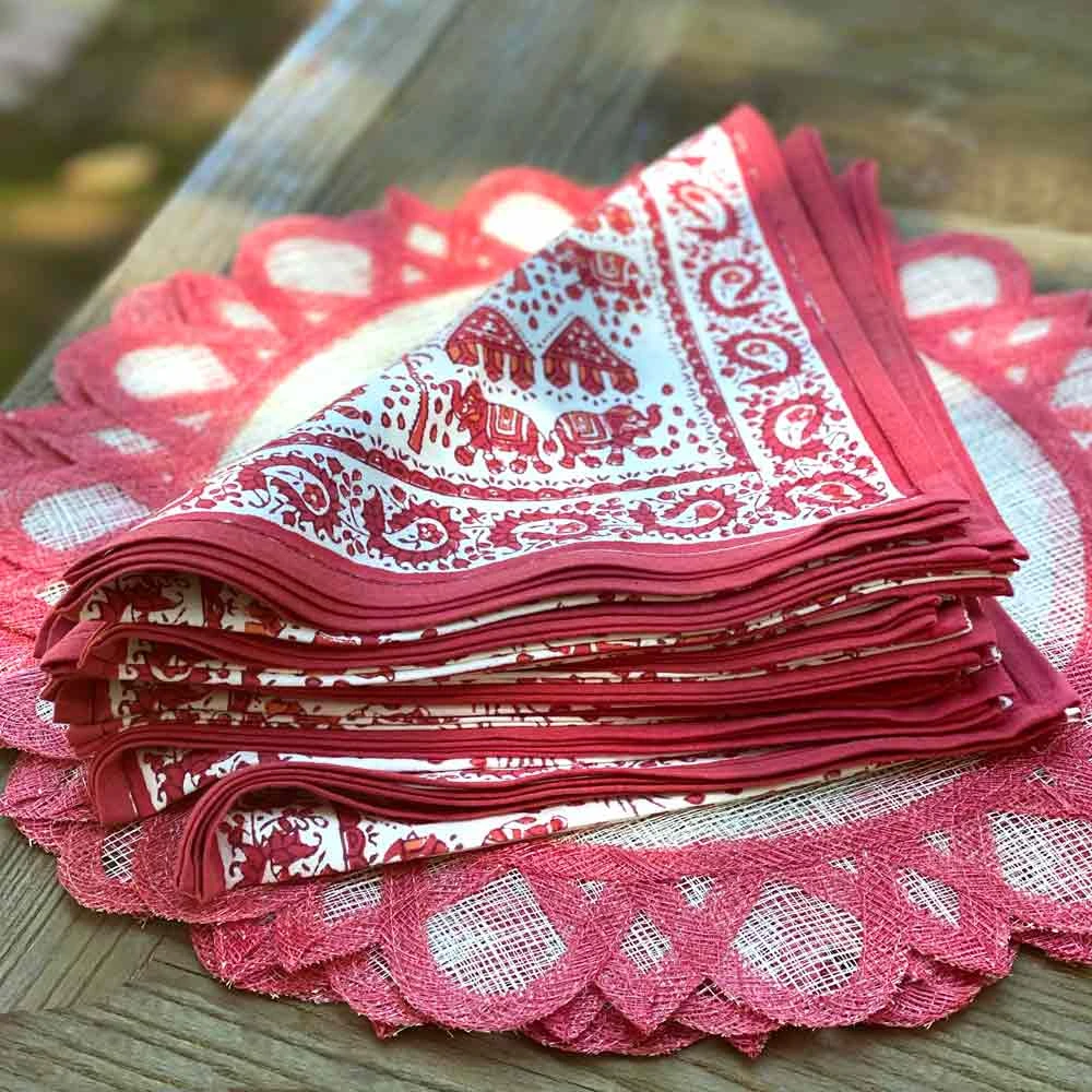 Red Starburst Placemat | Set Of 4 6 Red Starburst Placemat | Set Of 4 - Image 4