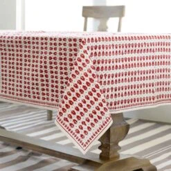 India Hicks Home Pageant Tablecloth 17 India Hicks Home Pageant Tablecloth -Household Items Series IH pageant red tablecloth 174516