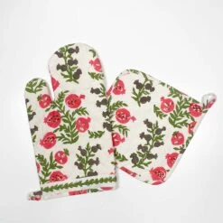 Pom Bells Fern & Poppy Oven Mitt Set