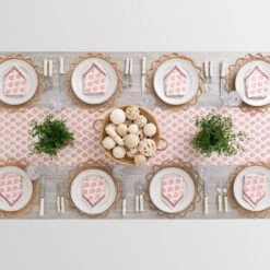 India Hicks Home Carnation Blush Table Runner -Household Items Series Web IndiaHicks CarnationsBlushTableRunner Napkins 0721 752923