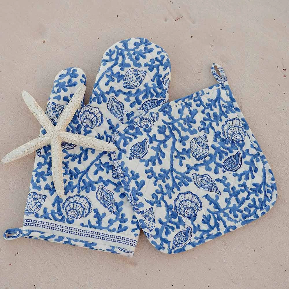 Coral & Shell Blue Oven Mitt Set 3 Coral & Shell Blue Oven Mitt Set
