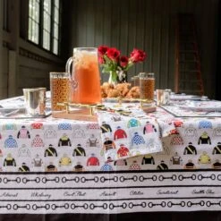 Triple Crown Placemat | Set Of 4 -Household Items Series triple crown 2 255005